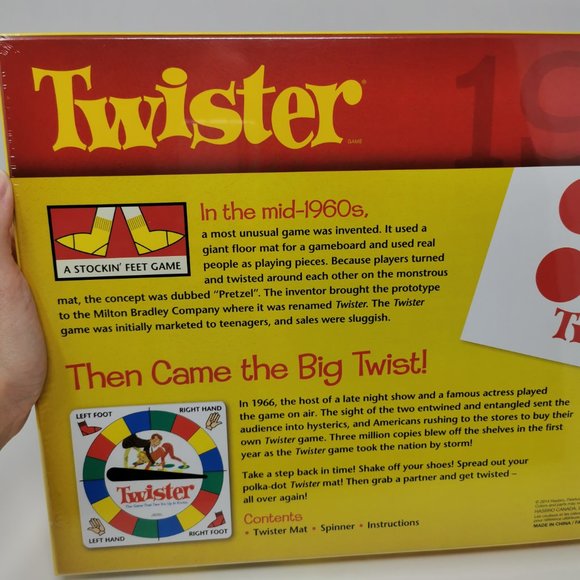 Hasbro Twister Retro Edition Game - Picture 3 of 3